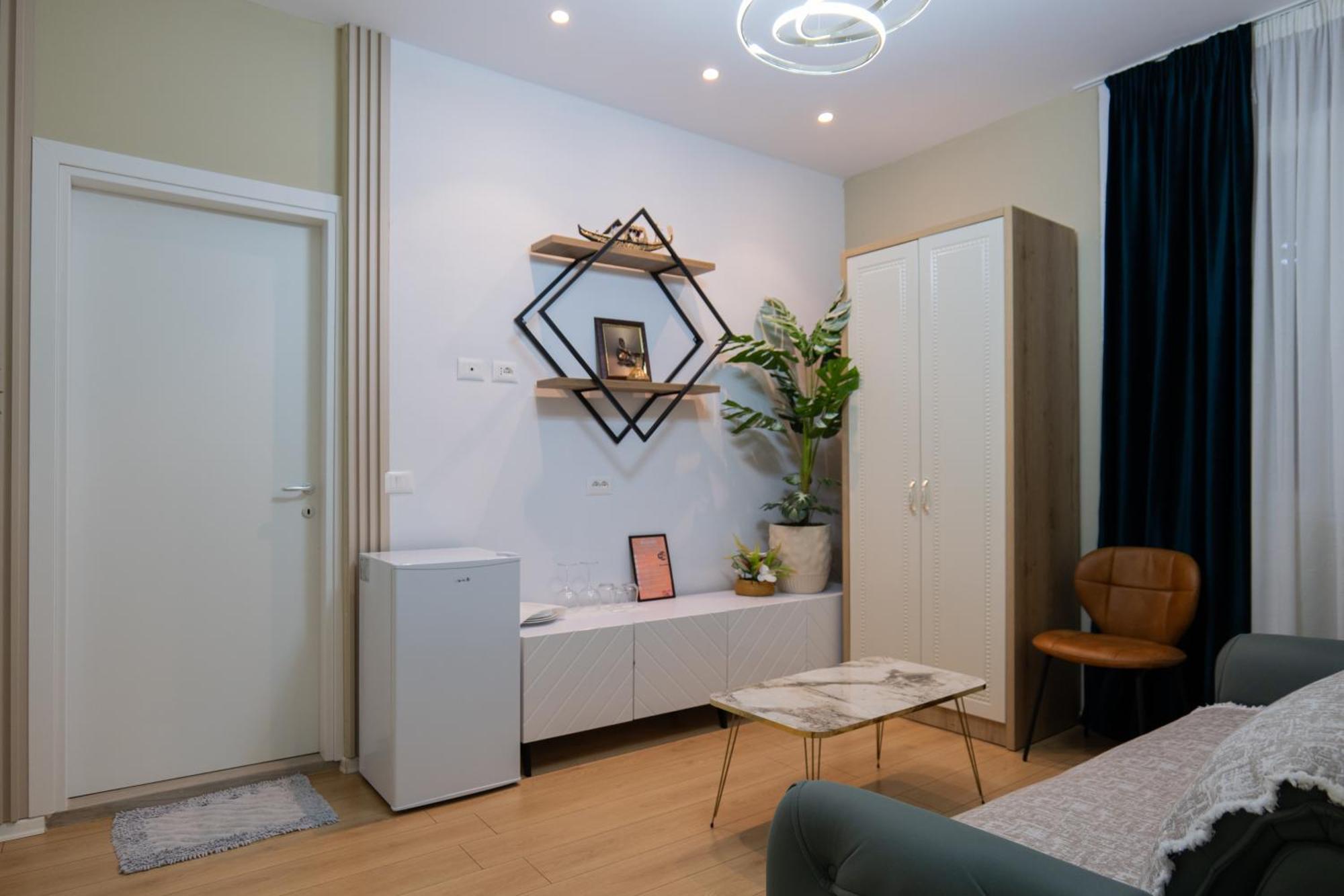 City Center Rooms And Apartments دراس المظهر الخارجي الصورة